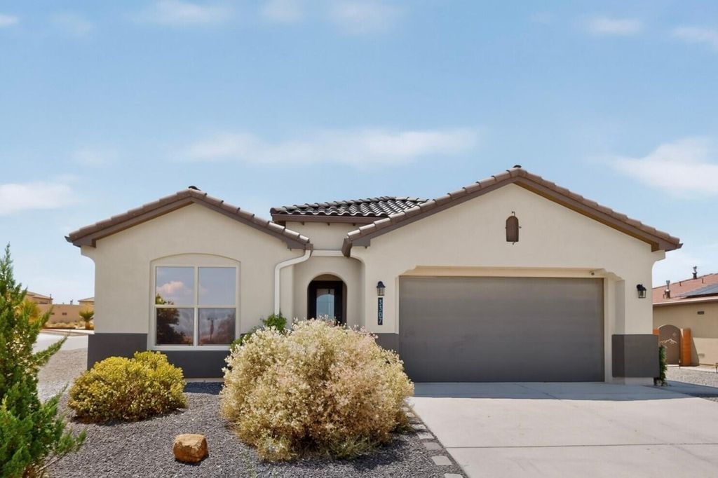 3307 Icarian Court NE, Rio Rancho, NM 87144