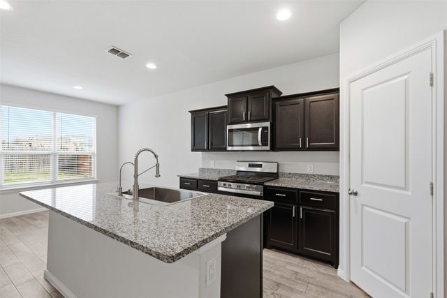 8300 Twisted Pine Way, Fort Worth, TX 76131