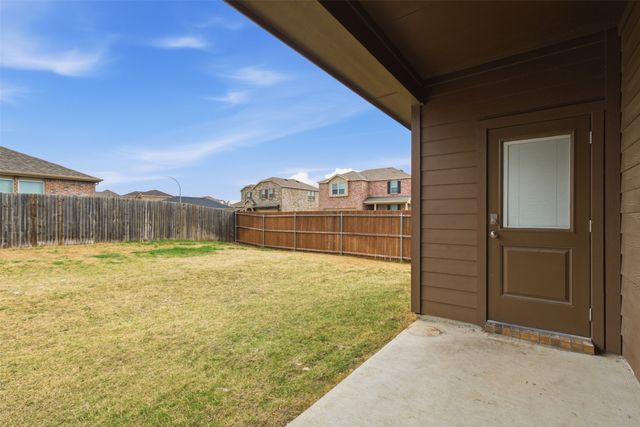 8300 Twisted Pine Way, Fort Worth, TX 76131