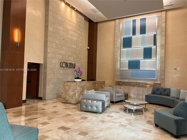 31 SE 5th St 1409, Miami, FL 33131