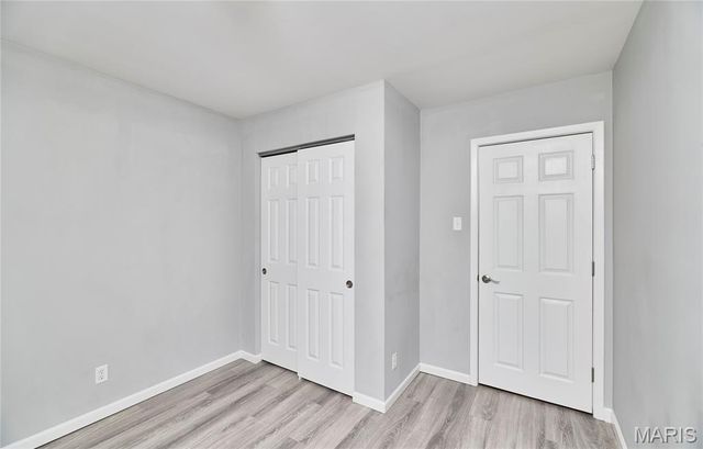 17 Ridgemoor Drive, Fenton, MO 63026