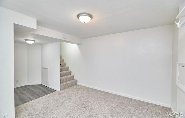 17 Ridgemoor Drive, Fenton, MO 63026