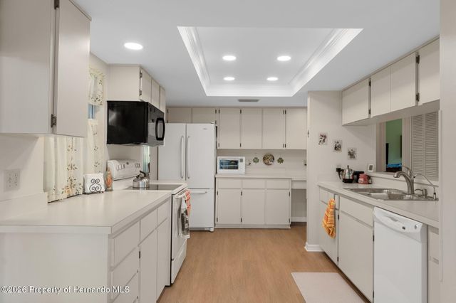 7182 Big Bend Drive, Spring Hill, FL 34606