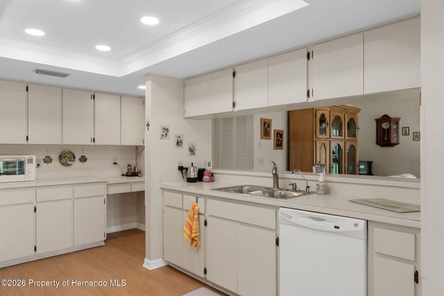 7182 Big Bend Drive, Spring Hill, FL 34606