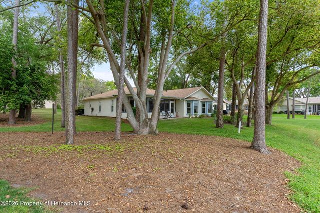 7182 Big Bend Drive, Spring Hill, FL 34606