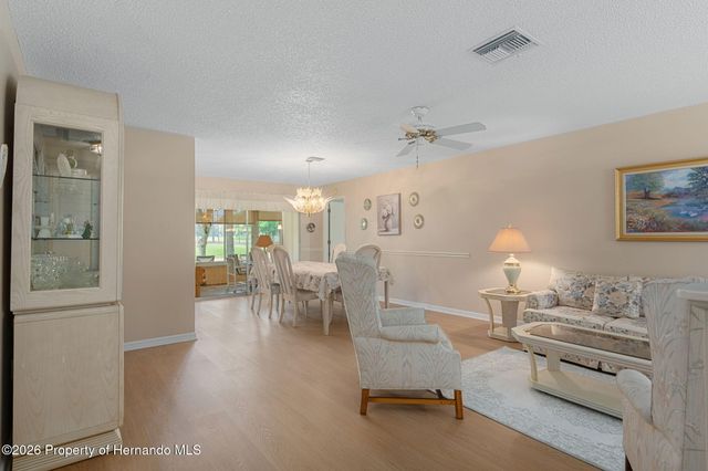 7182 Big Bend Drive, Spring Hill, FL 34606