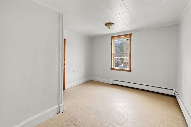 88 Linden St, New Bedford, MA 02740