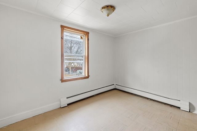 88 Linden St, New Bedford, MA 02740