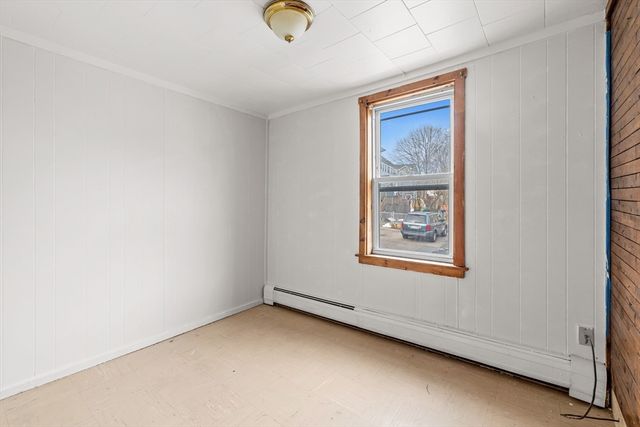 88 Linden St, New Bedford, MA 02740