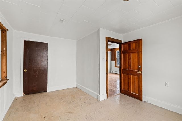 88 Linden St, New Bedford, MA 02740