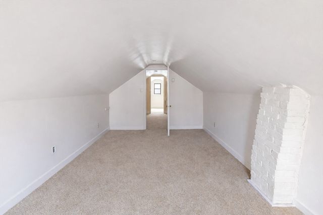 88 Linden St, New Bedford, MA 02740