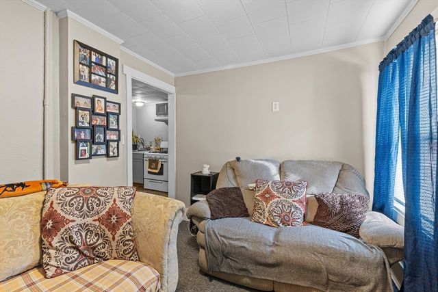 88 Linden St, New Bedford, MA 02740