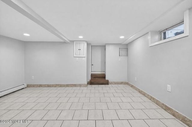 28 WILLOW ST, Bayonne, NJ 07002
