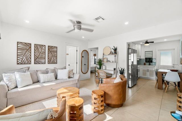 217 NE 11th Street, Delray Beach, FL 33444