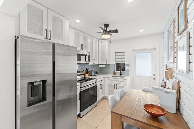 217 NE 11th Street, Delray Beach, FL 33444