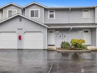 21227 76th Avenue W #B8, Edmonds, WA 98026