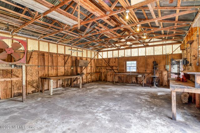 751 N HIGHWAY 17, Palatka, FL 32177