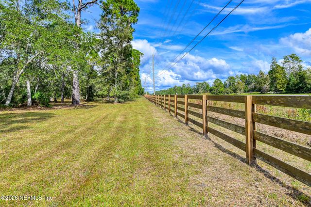 751 N HIGHWAY 17, Palatka, FL 32177