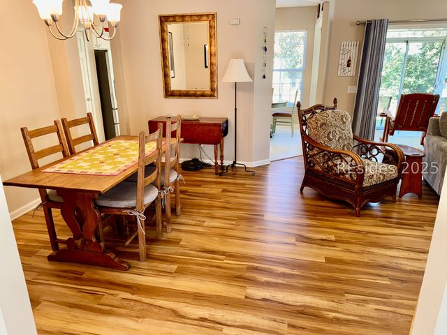 16 Sweetwater Ct, Bluffton, SC 29909