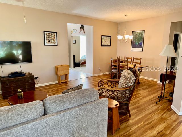 16 Sweetwater Ct, Bluffton, SC 29909