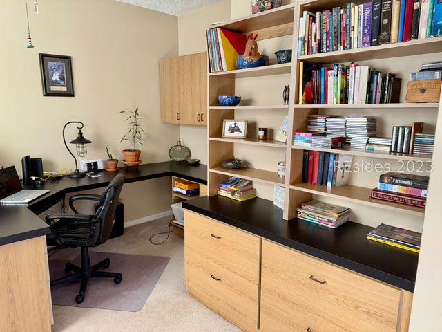 16 Sweetwater Ct, Bluffton, SC 29909