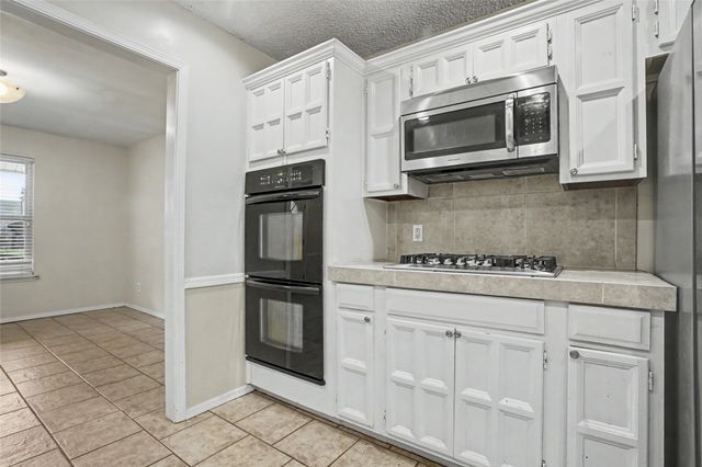 9903 E 118th Street S, Bixby, OK 74008