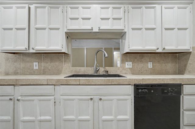 9903 E 118th Street S, Bixby, OK 74008