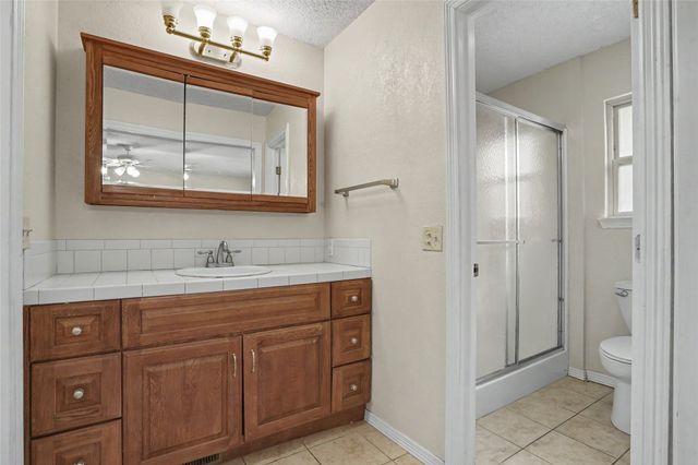 9903 E 118th Street S, Bixby, OK 74008
