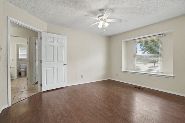 9903 E 118th Street S, Bixby, OK 74008