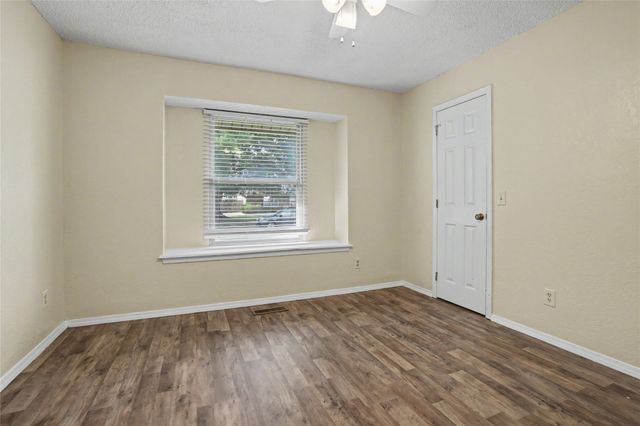 9903 E 118th Street S, Bixby, OK 74008