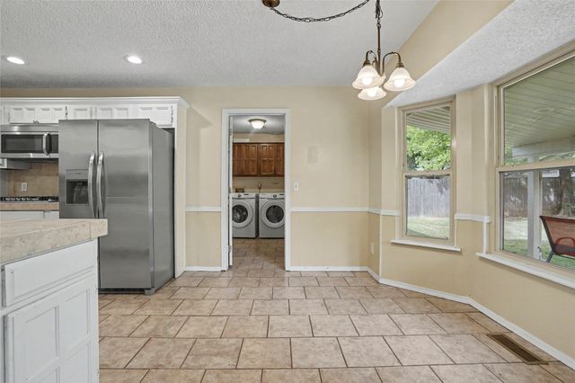 9903 E 118th Street S, Bixby, OK 74008