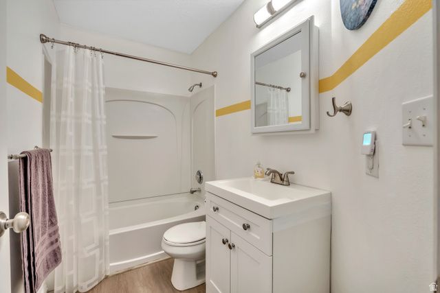 7558 S MESA MAPLE DR, West Jordan, UT 84081