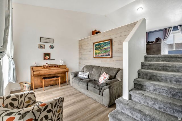 7558 S MESA MAPLE DR, West Jordan, UT 84081