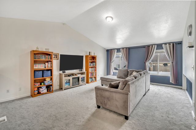 7558 S MESA MAPLE DR, West Jordan, UT 84081