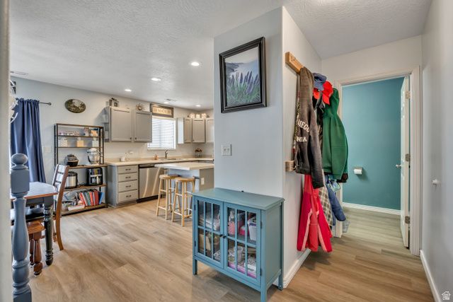 7558 S MESA MAPLE DR, West Jordan, UT 84081