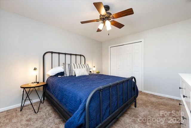 1708 Roxborough Road H, Charlotte, NC 28211