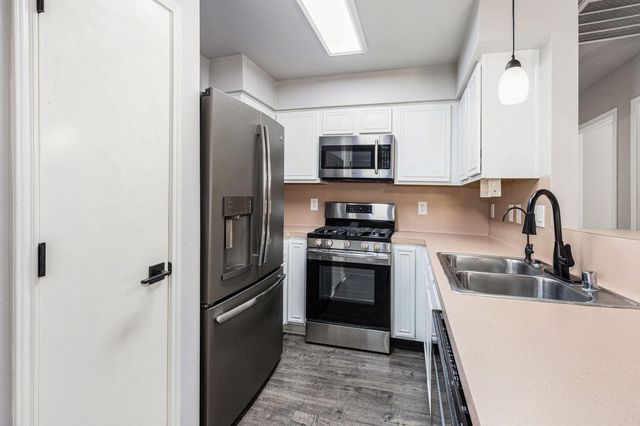 18234 Campbellford Drive, Tomball, TX 77377