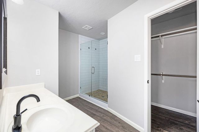18234 Campbellford Drive, Tomball, TX 77377