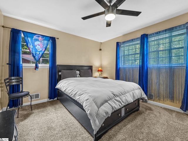 246 Holly Drive, Spartanburg, SC 29301