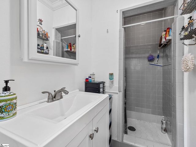 246 Holly Drive, Spartanburg, SC 29301