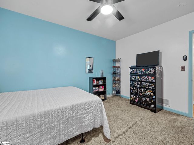 246 Holly Drive, Spartanburg, SC 29301