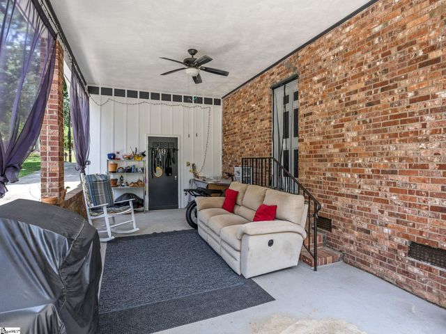 246 Holly Drive, Spartanburg, SC 29301