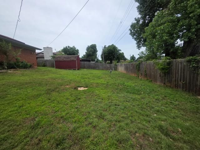 229 Randall Drive, Midwest City, OK 73110