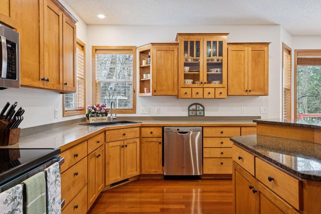 18633 Irvine Way, Lakeville, MN 55044