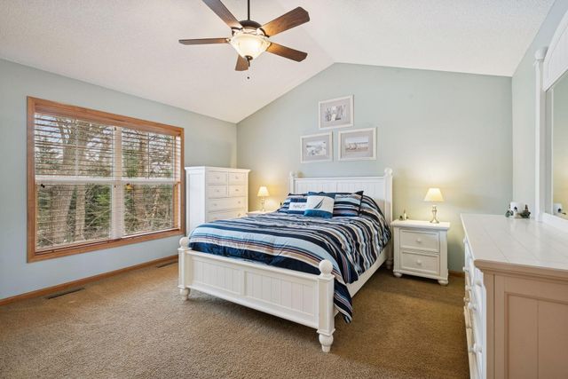 18633 Irvine Way, Lakeville, MN 55044