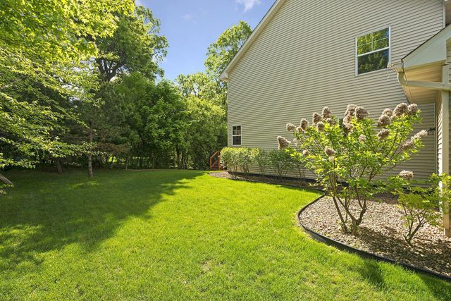 18633 Irvine Way, Lakeville, MN 55044