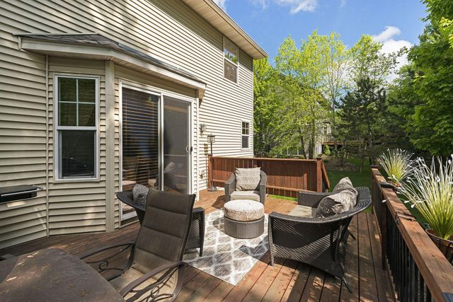 18633 Irvine Way, Lakeville, MN 55044