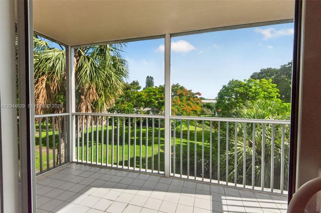 9101 W Sample Road 306, Coral Springs, FL 33065
