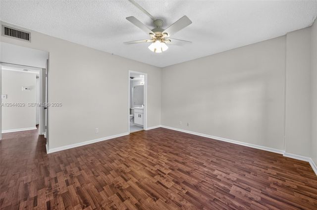 9101 W Sample Road 306, Coral Springs, FL 33065