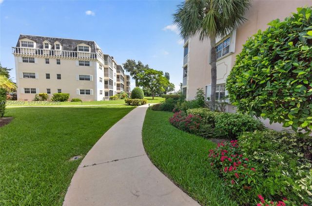 9101 W Sample Road 306, Coral Springs, FL 33065